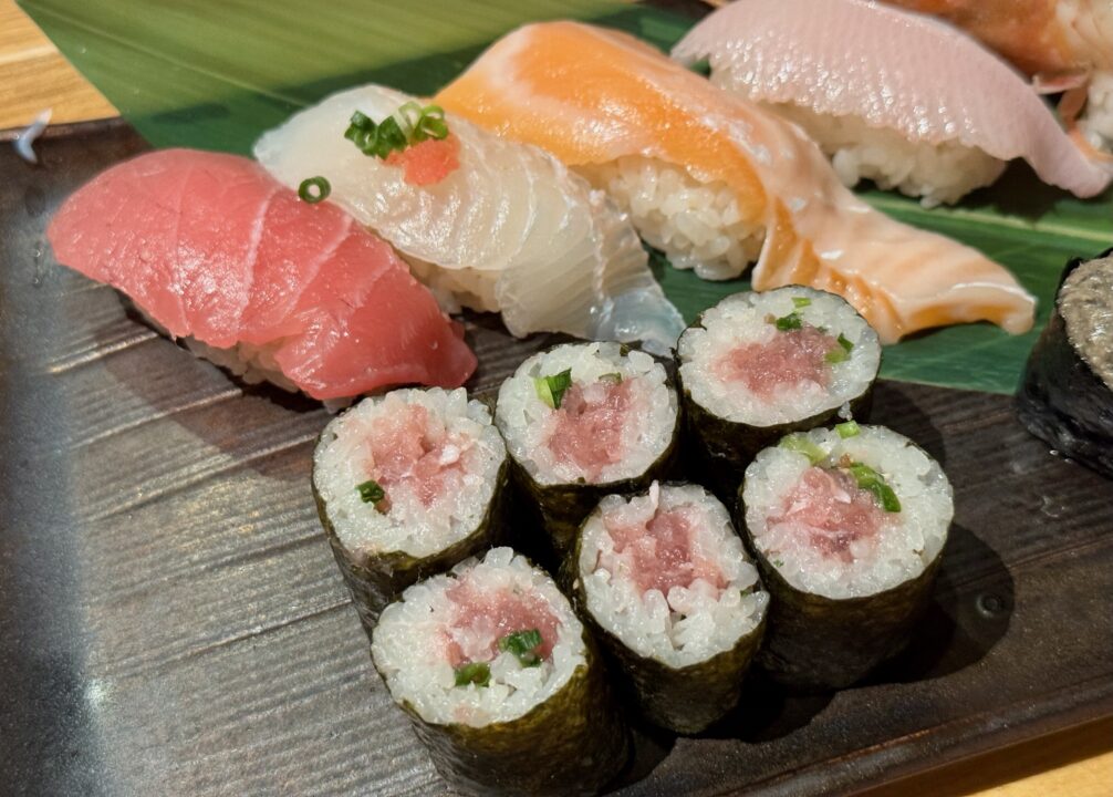 「寿司ろばた八條」寿司盛り合わせ定食【特上】