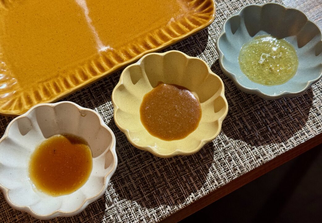 「大八商店のはなれ」タレ