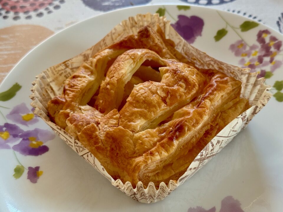 「松風」アップルパイ