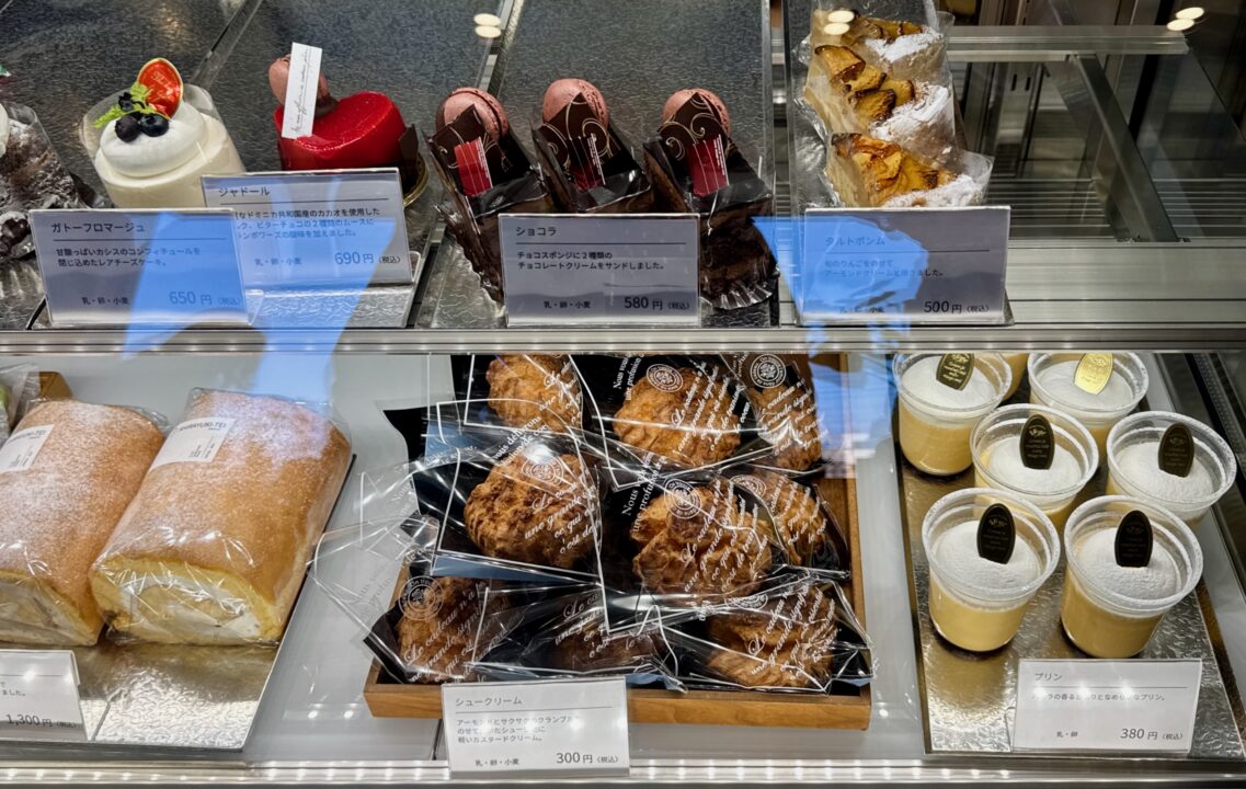 「SHIRAYUKI-TEI（しらゆき亭）」ケーキ