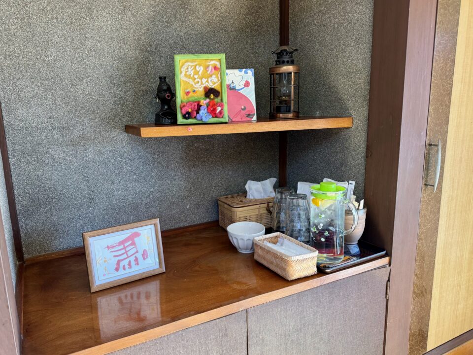 「どろぜんざい 甘吉」店内