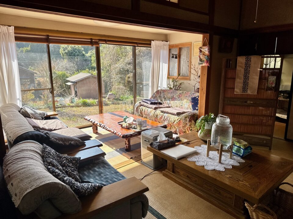 「はた屋」店内