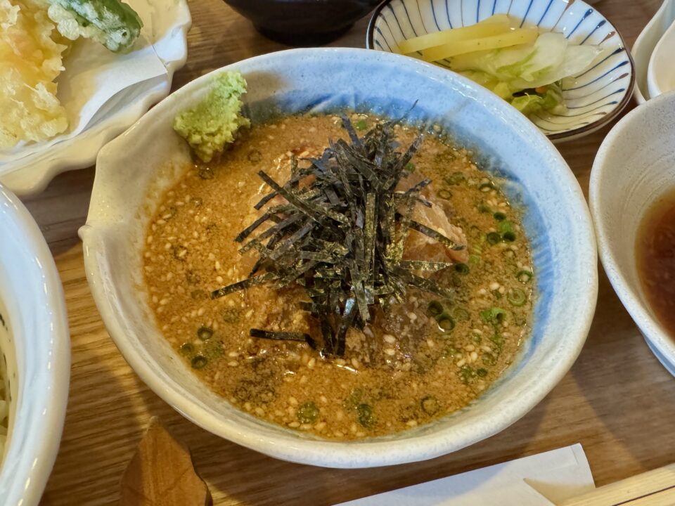 「お食事処 初和」鯛茶天ぷらセット