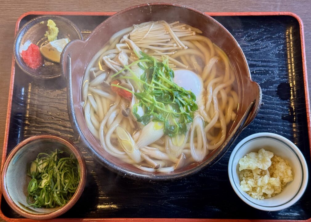 「豊後おかめうどん」鍋焼きうどん