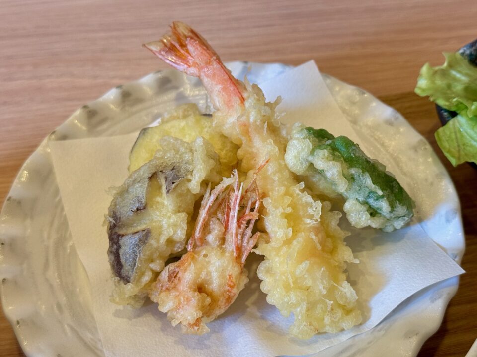 「お食事処 初和」鯛茶天ぷらセット