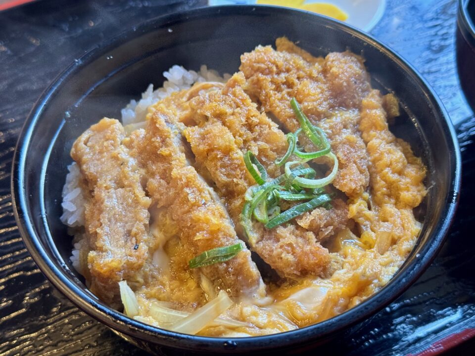 「豊後おかめうどん」カツ丼