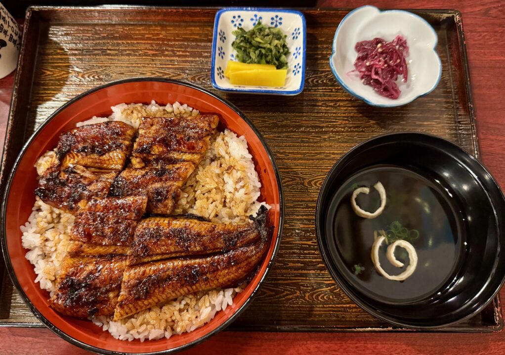 「うなぎの幸栄 大道店」うなぎ丼・特