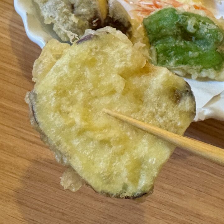 「お食事処 初和」鯛茶天ぷらセット