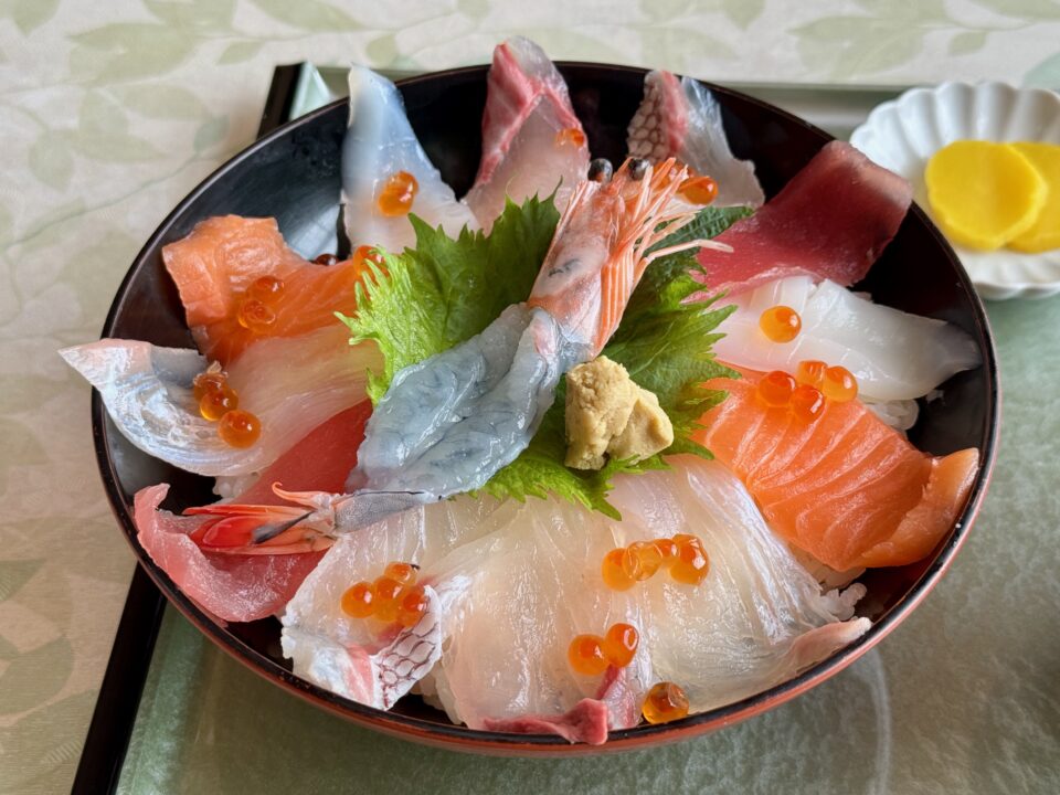 「福助寿司」海鮮丼