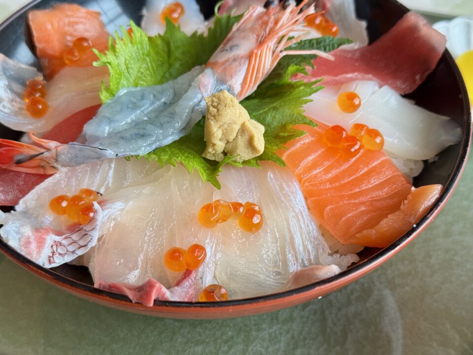 「福助寿司」海鮮丼