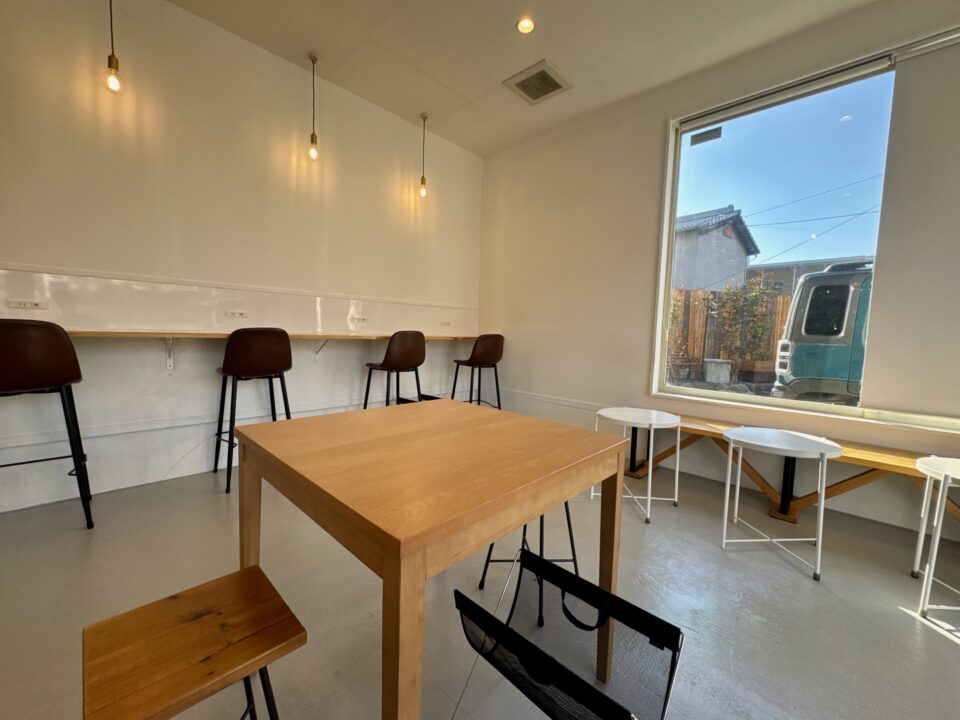 「SHIYA COFFEE」店内