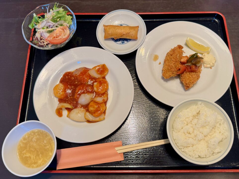 「中国料理 ながさき家」1500円ランチ(エビチリ・大粒カキ油淋ソース)