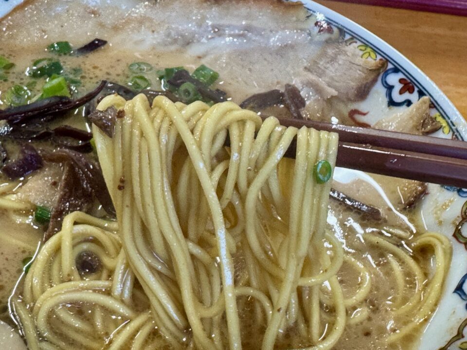 「ラーメンいっちゃん琴別府店」肥後ラーメン