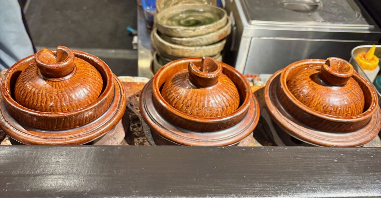 「地鶏屋 井むら」角煮定食