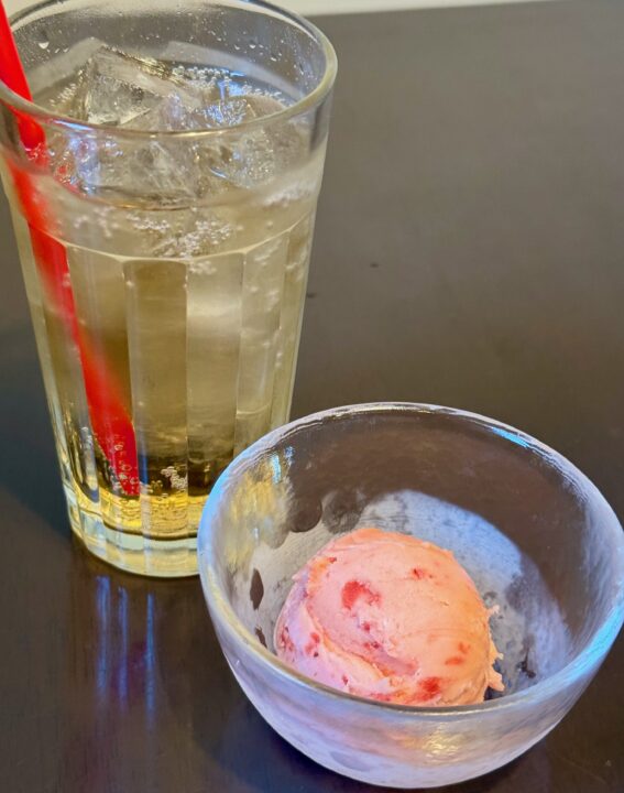 「中国料理 ながさき家」デザート・ドリンクセット(季節のアイスクリーム・ジンジャーエール)