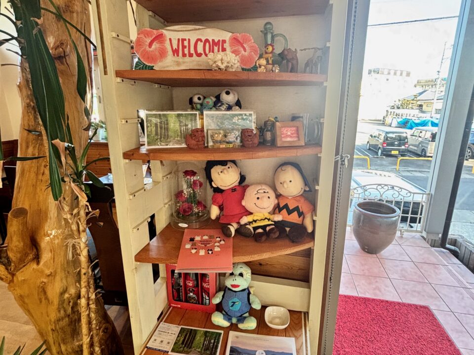 「チャーリーブラウン」店内