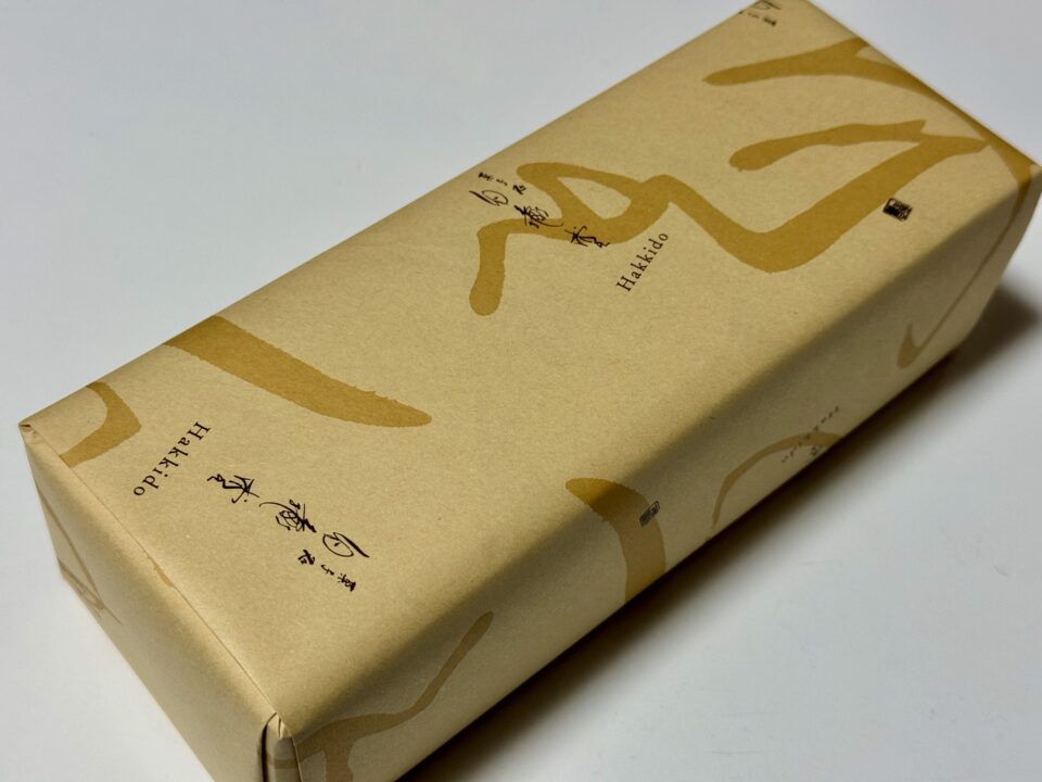 「白亀堂」ブランデーケーキ