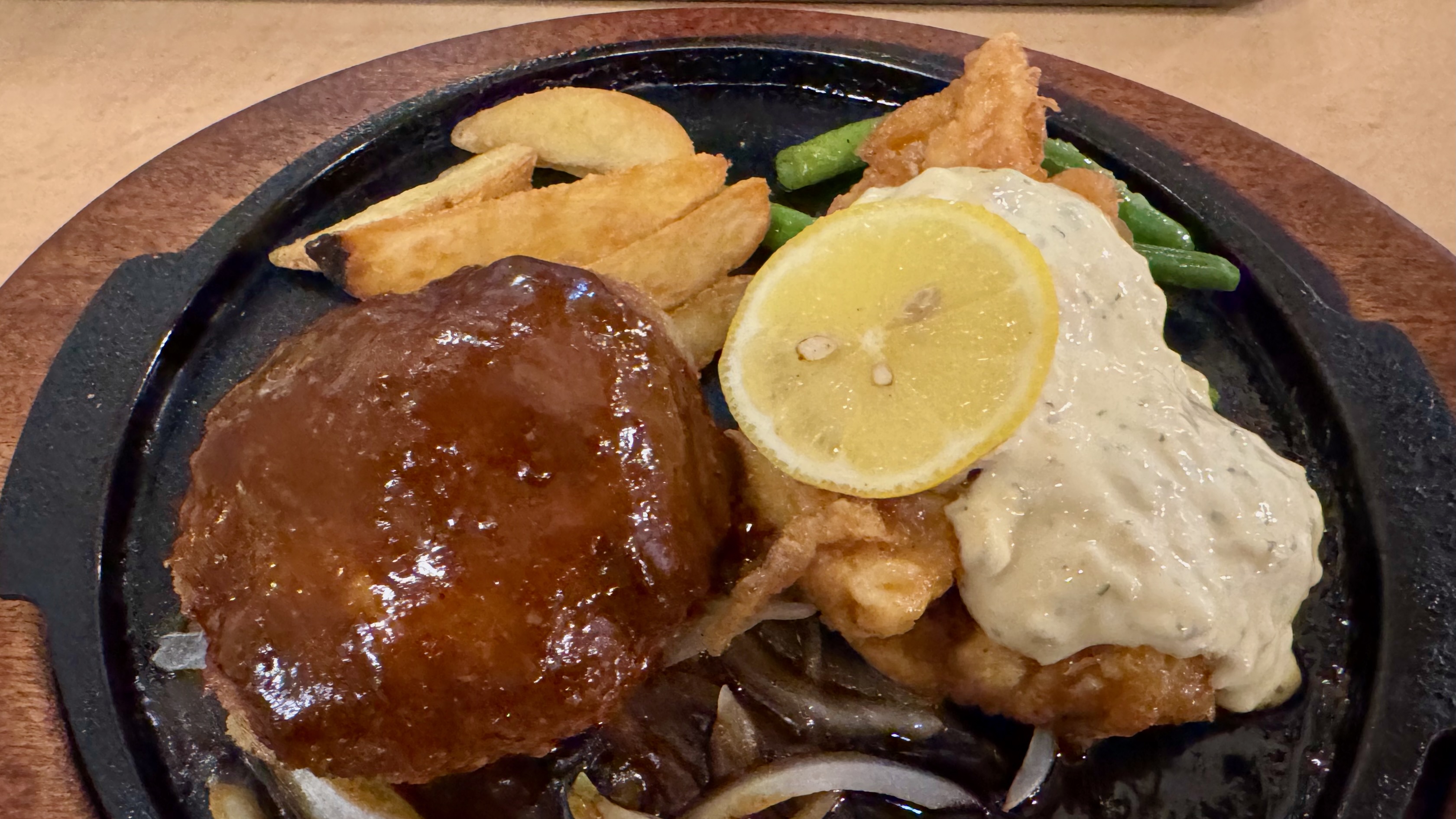 レストラン暖家（大分市上戸次）