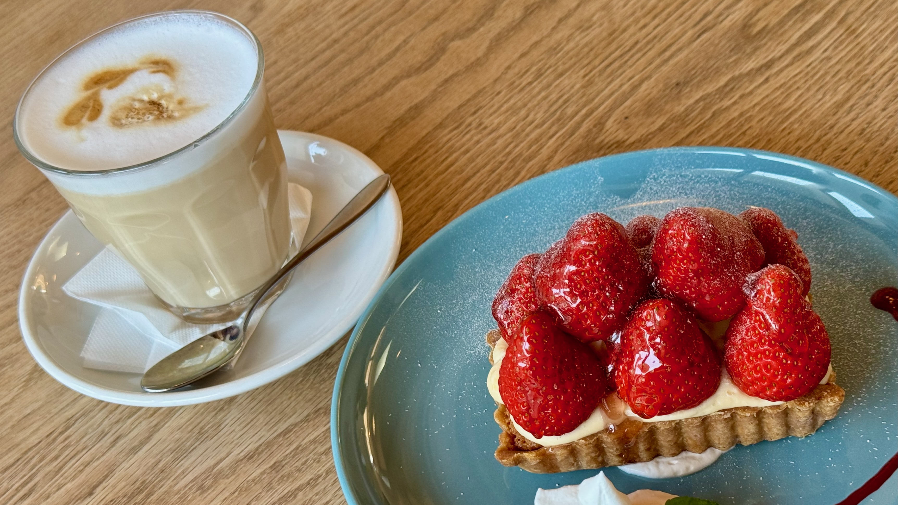 CAFE LIMOGES（大分市角子原）