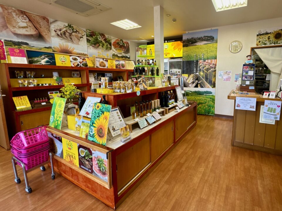 「花キッチンfiore」店内