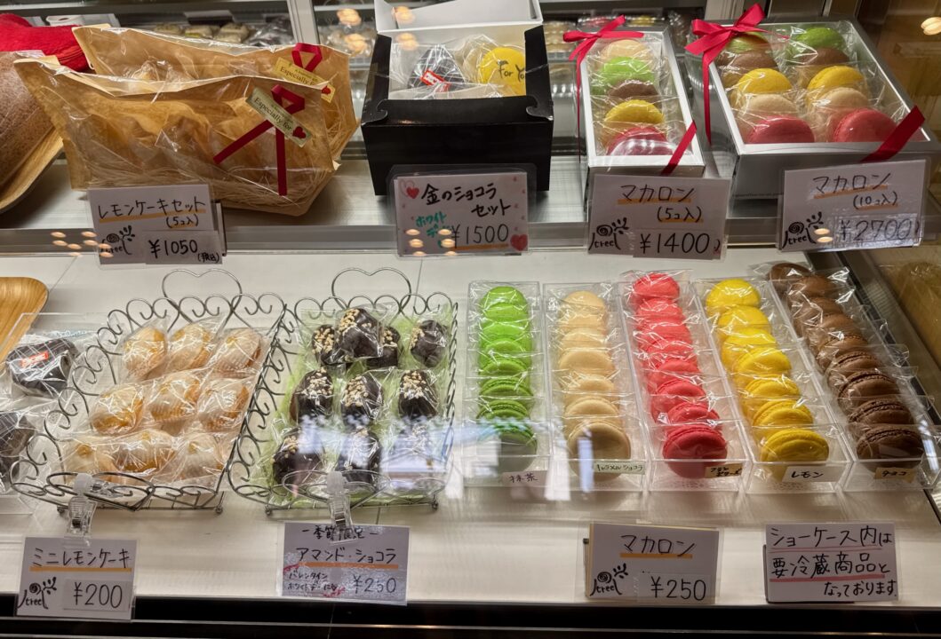 「sweets & cafe tree」（スイーツアンドカフェ ツリー）ケーキ
