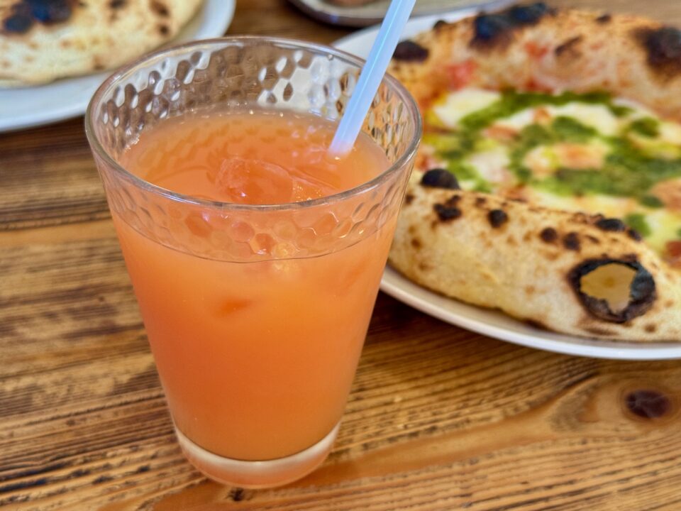 「カフェ ペーパームーン」グレープフルーツ