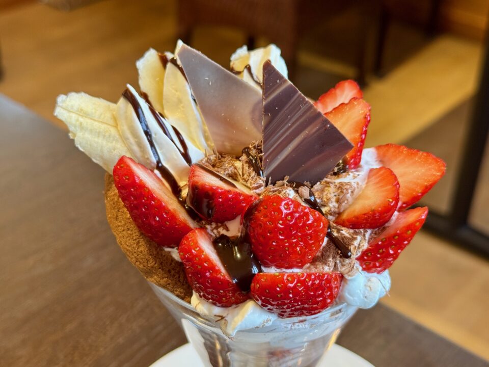 「チャーリーブラウン」チョコパフェ