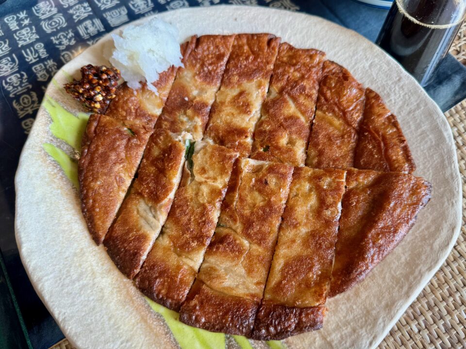 「そば処 響」そば粉のちぢみ