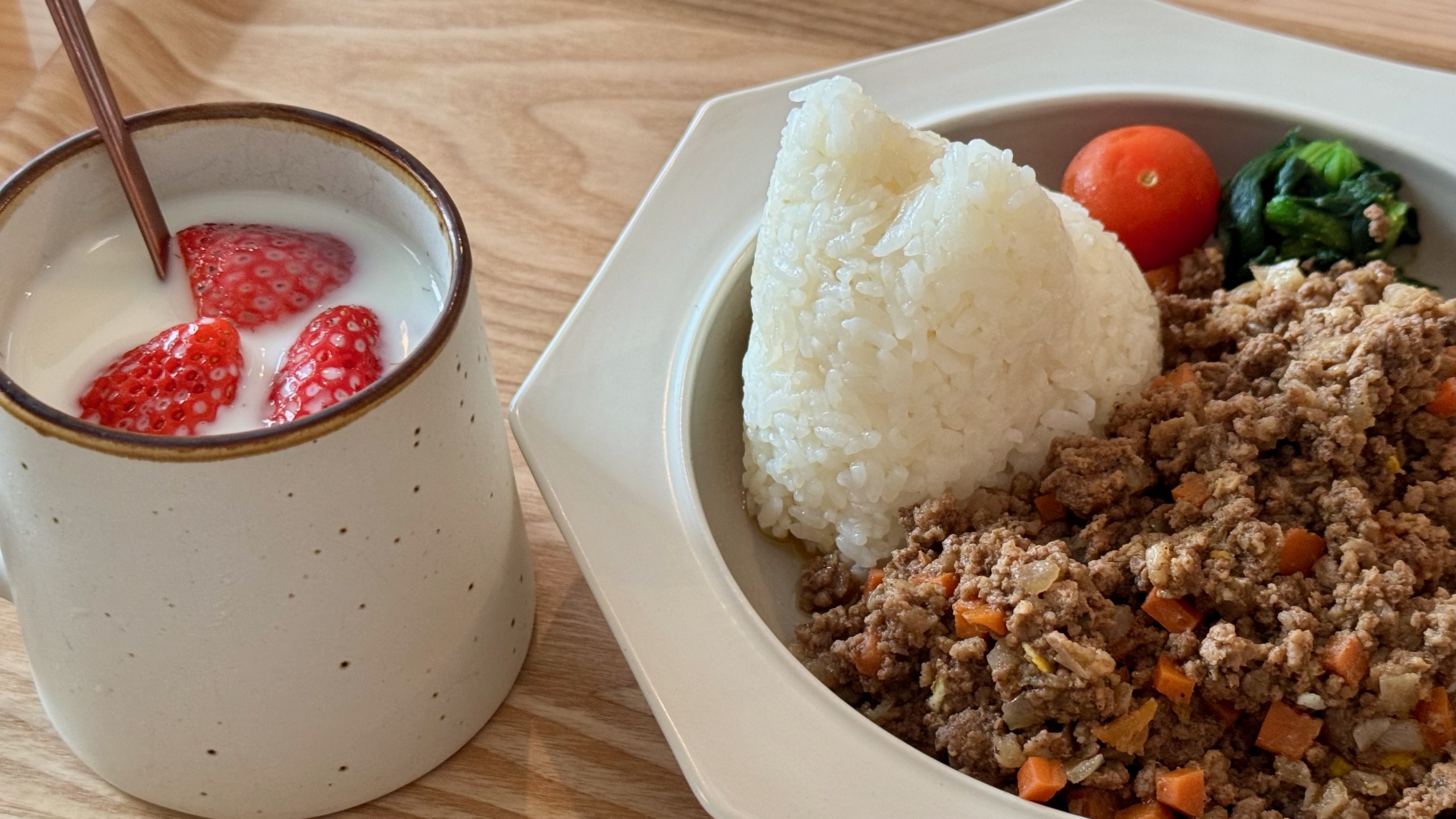 保護猫カレー屋299（大分市鴛野）