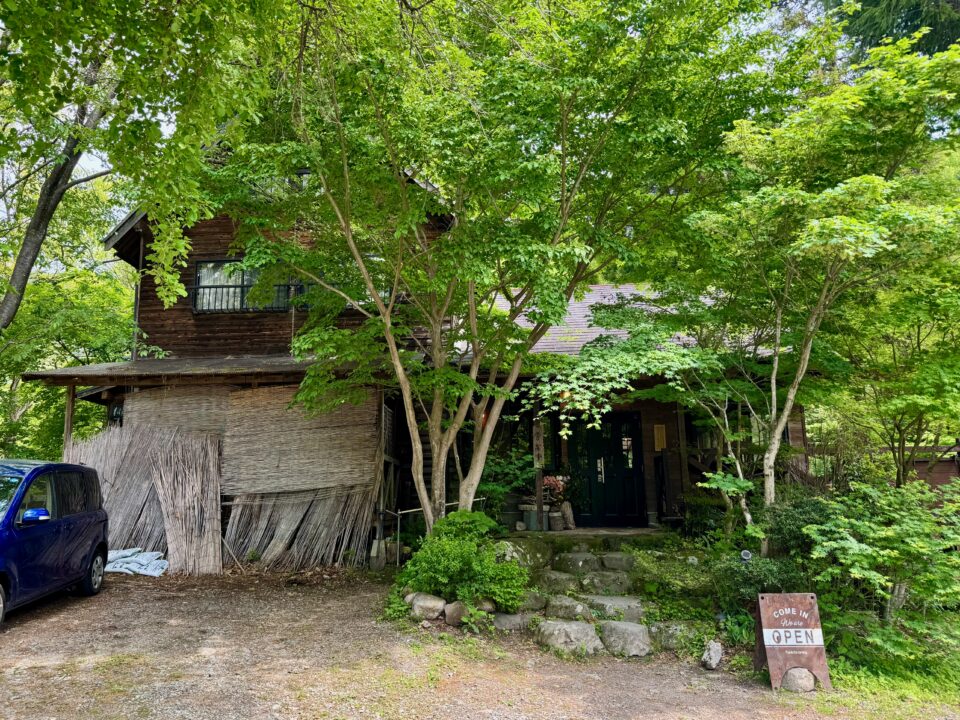 「くじゅう高原フラワーズヴァレー 喫茶 空」外観
