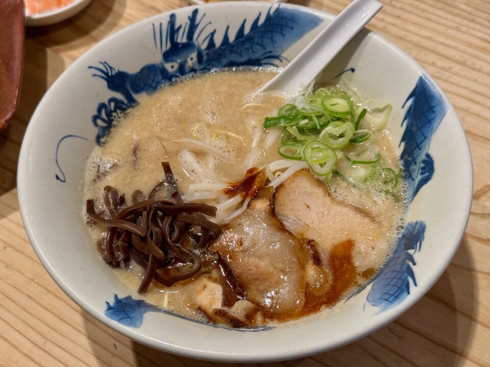 「ラーメン龍の家 下郡バイパス店」とんこつ こく味