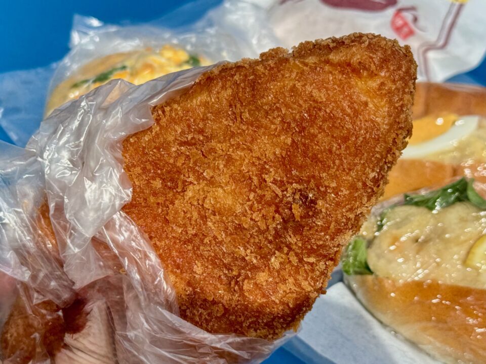 「Boulangerie RaviN 別府木村家」昭和のカレーパン