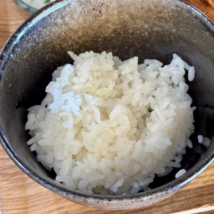 「豆富処 とら吉」ばくだんあげ定食・ドリンクとデザートセット
