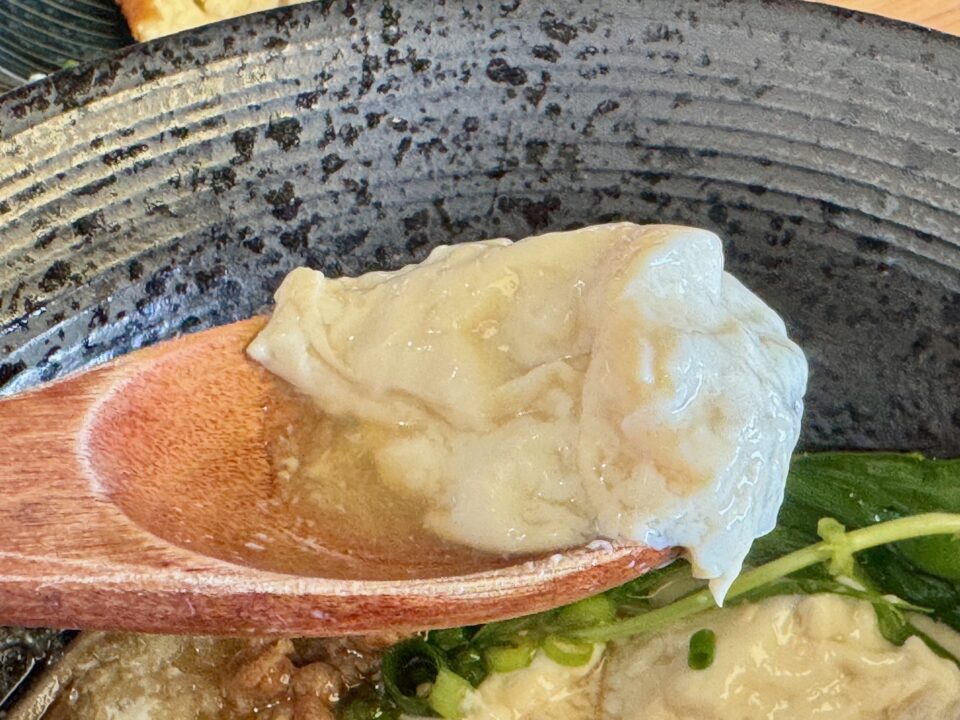 「豆富処 とら吉」湯葉トロそば