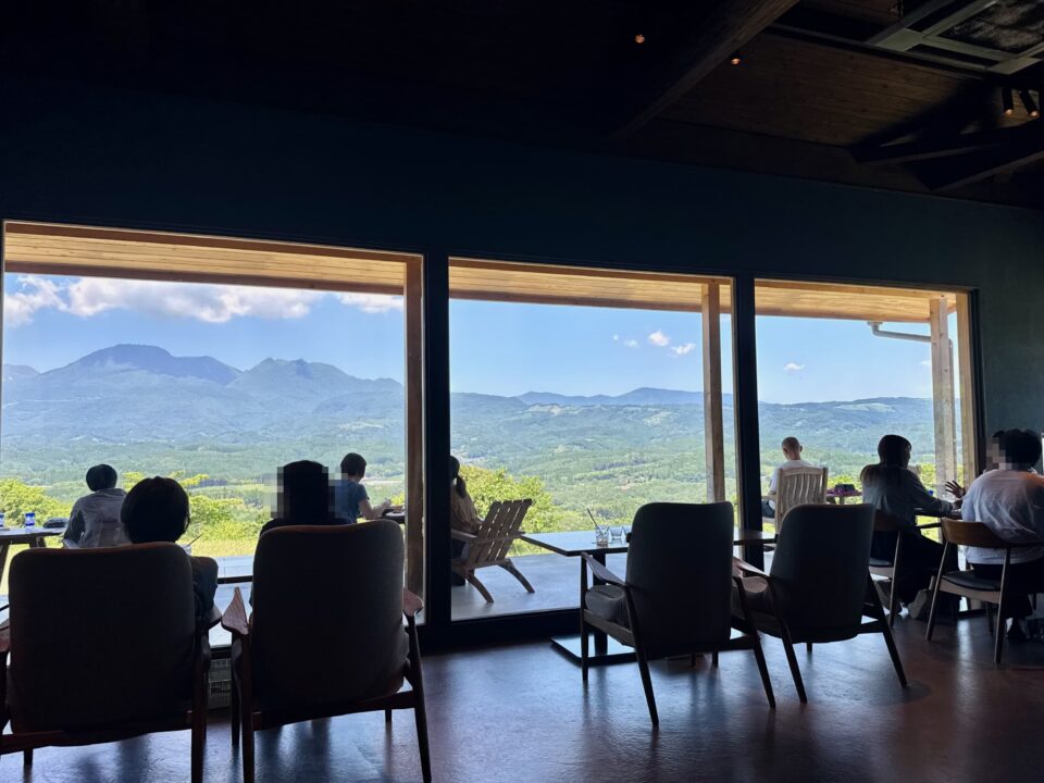 「Cafe 風と土」店内