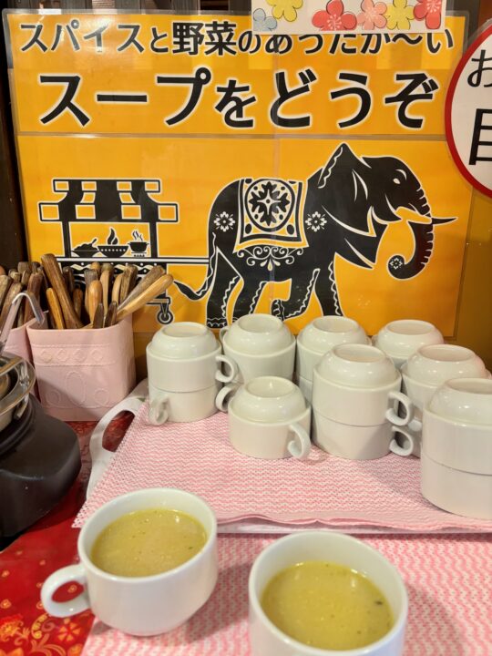 「インド・ネパール料理 チャンドラマ」メニュー