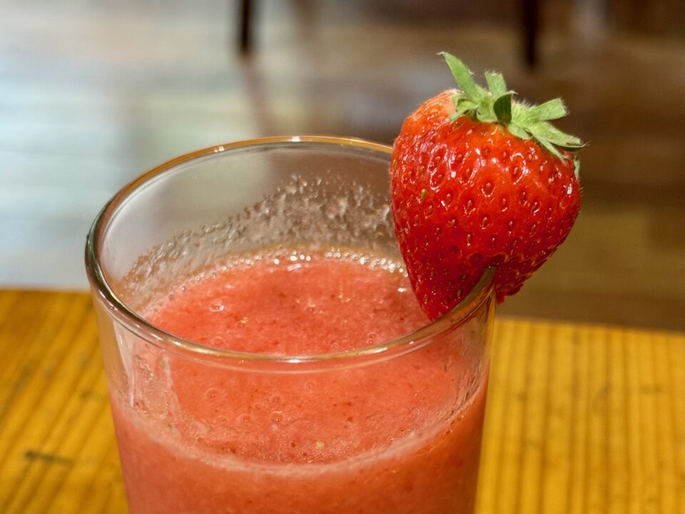 「石窯ダイニングfuu 」いちごのフレッシュジュース