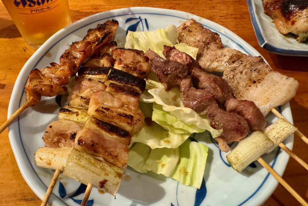 「とりやす」串焼き
