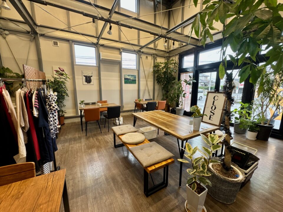 「29CAFE」店内