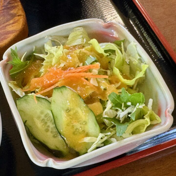 「あか牛料理専門店 やま康」あか牛サーロインステーキ