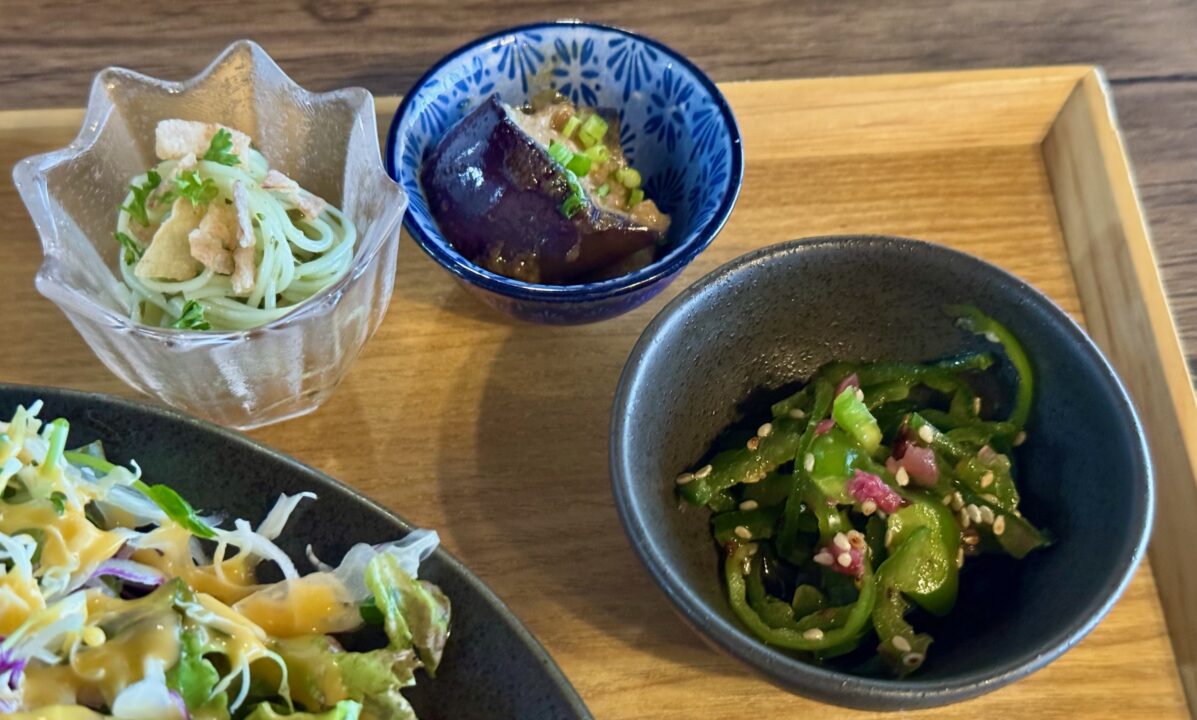 「Lunch＆Cafe SOSHIJI」焼きとうもろこしチーズクリームハンバーグ