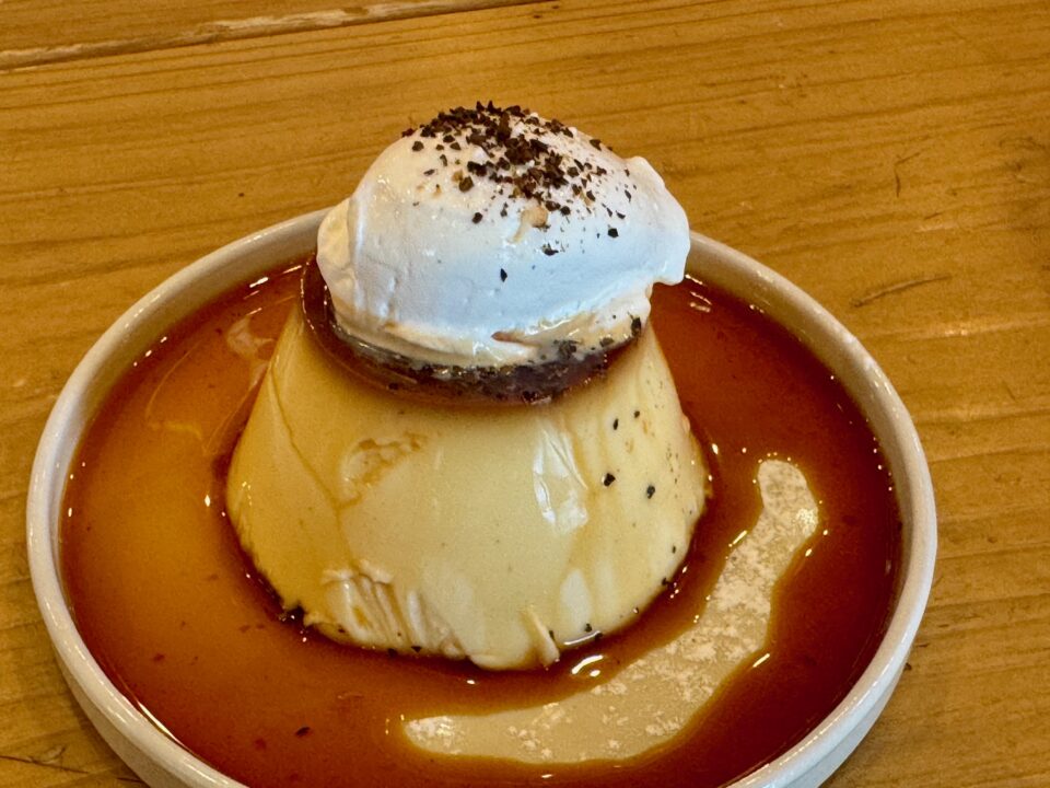 「COLORS BIKE&CAFE」(カラーズ バイクアンドカフェ)KAZUのきまぐれプリン