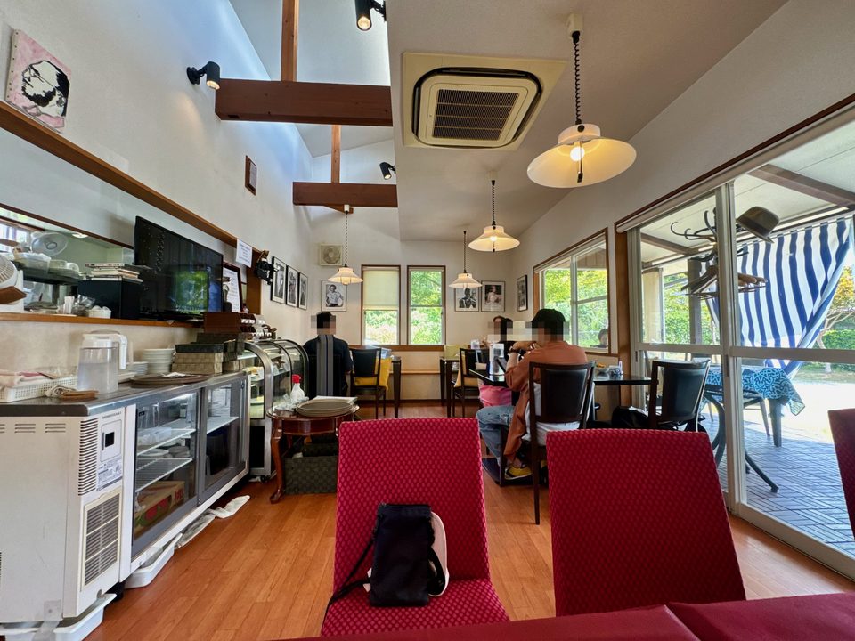 「CoCo ESPO（ココ エスポ）」店内