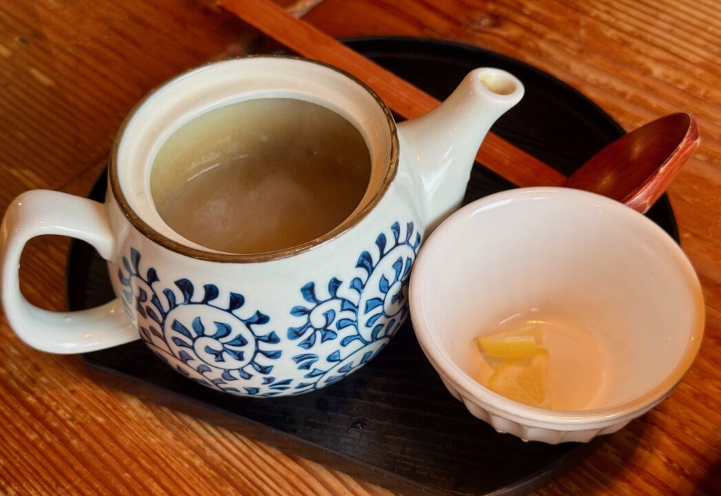 「つけ麺・らー麺 はぐるま」はぐるまスペシャル（醤油）