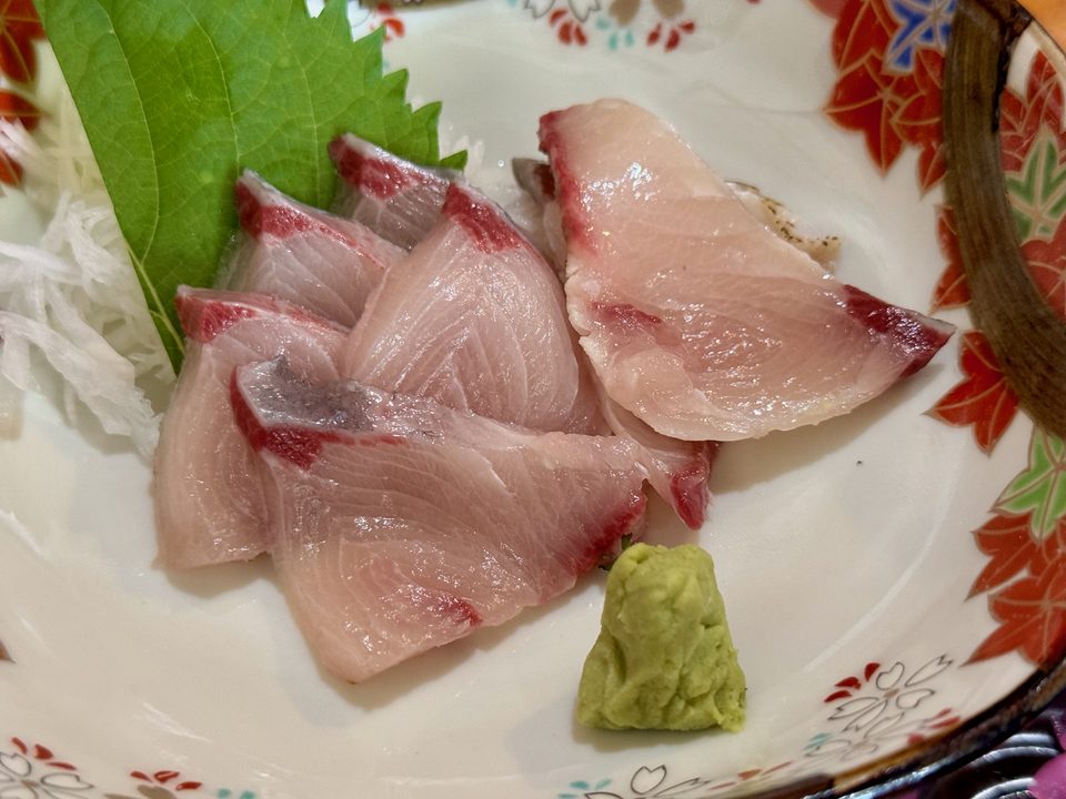 「うさぎ亭」ブリづくし定食