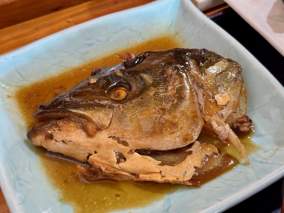「うさぎ亭」ブリづくし定食
