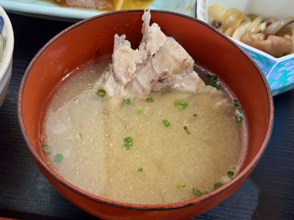 「うさぎ亭」ブリづくし定食