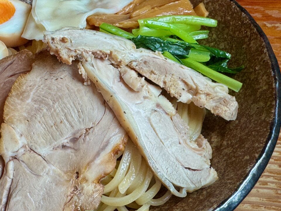 「つけ麺・らー麺 はぐるま」はぐるまスペシャル（醤油）