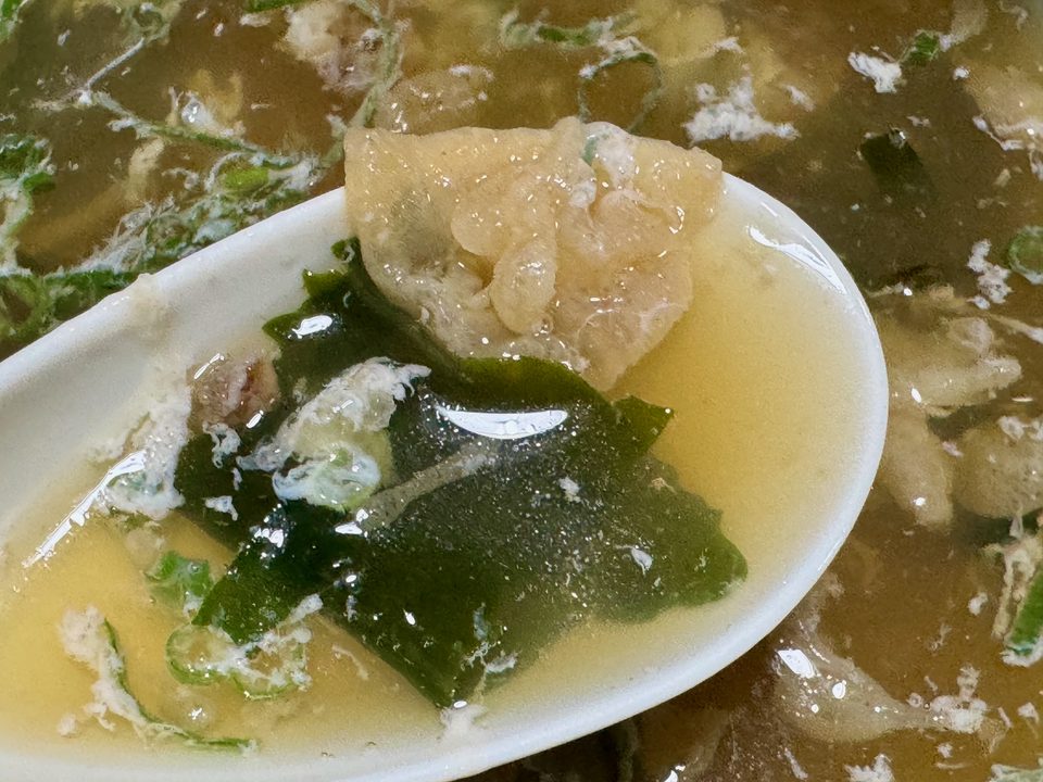 「総本家手打ちうどん博士」特製うどん