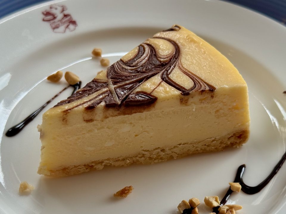 「Chez Maman(シェ・ママン)」マーブルチョコレートチーズケーキ